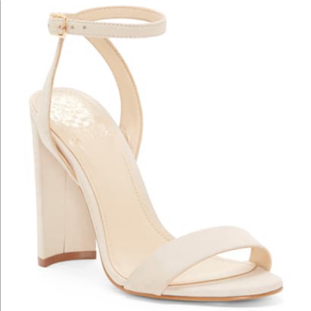 **BRAND NEW** Vince Camuto Kresseya Sandals